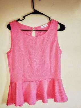 Ginger G Pink Textured Peplum Tank
